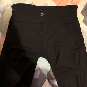 Black Lululemon leggings
